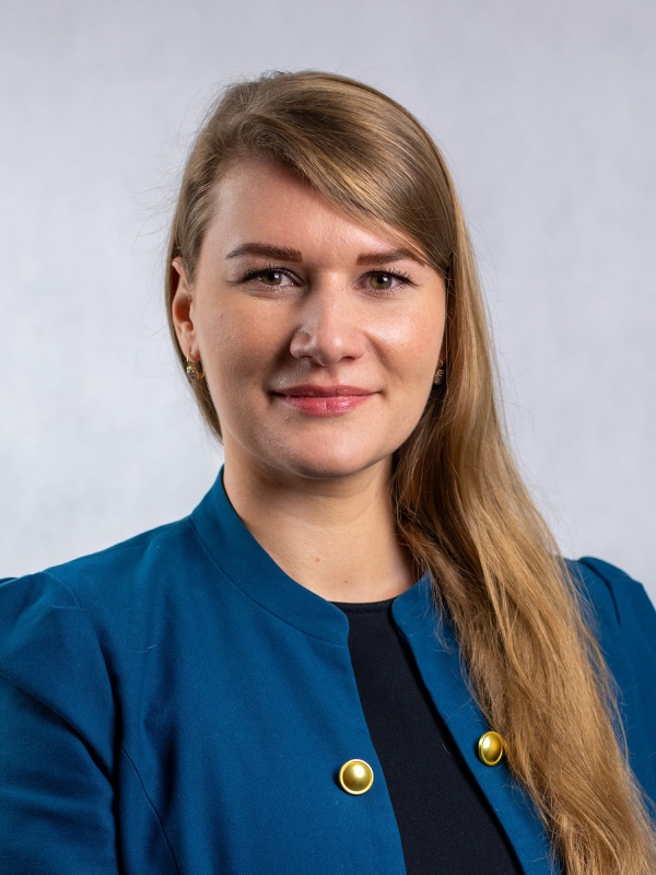 Oficiální fotografie Ing. Radka Bauerová, Ph.D.